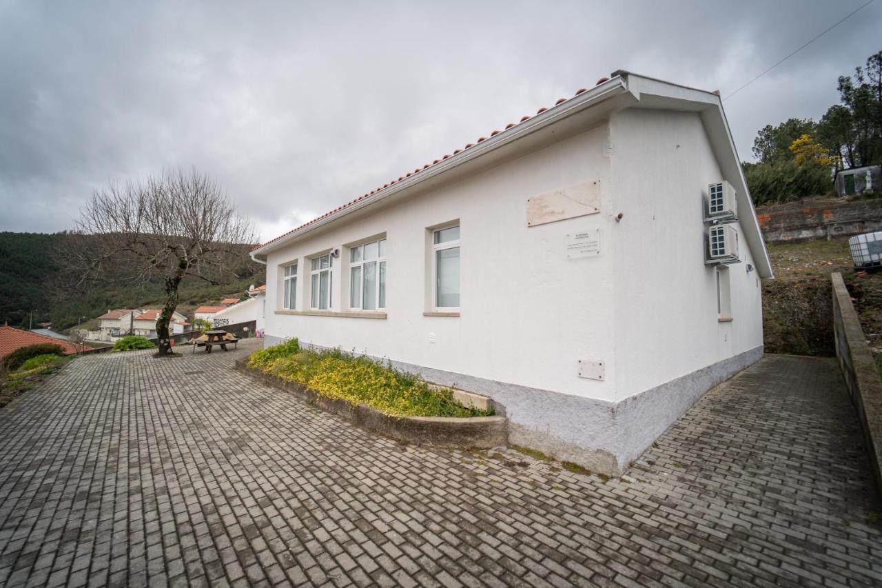 Casas Da Escola - "A Escola" - Meas Villa Pampilhosa da Serra Exterior photo