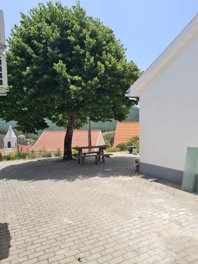 Casas Da Escola - "A Escola" - Meas Villa Pampilhosa da Serra Exterior photo